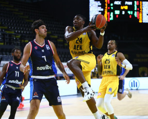 Τα highlights από την άνετη επικράτηση της ΑΕΚ κόντρα στον Πανιώνιο