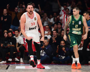 Ο Ολυμπιακός με... καρδιά και ποιότητα νίκησε τον Παναθηναϊκό στο σούπερ ντέρμπι του ΣΕΦ