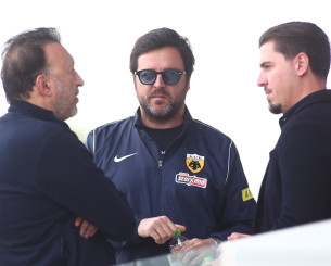 Ο Ριμπάλτα και ο Σμίλιανιτς είδαν το... θρίλερ της Κ19 της ΑΕΚ κόντρα στον ΠΑΟΚ