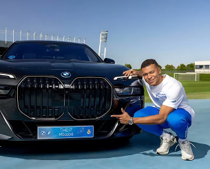 O λόγος που ο Εμπαπέ δεν μπορεί να οδηγήσει το νέο υπερπολυτελές αυτοκίνητο αξίας 140.000 ευρώ που του έδωσε η Ρεάλ