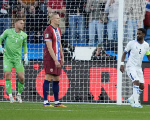 Απίστευτο κι όμως αληθινό: Ο Χάαλαντ έχασε το ίδιο πέναλτι δυο φορές! (video)