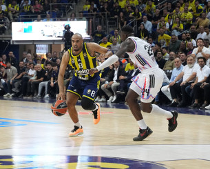 Εκτός για τη Φενέρμπαχτσε ο Χόρτον - Τάκερ