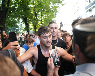 Διάσημος influencer αθλητής βγάζει ελληνικό διαβατήριο και ψάχνει ομάδα στην Ελλάδα Διάσημος influencer αθλητής βγάζει ελληνικό διαβατήριο και ψάχνει ομάδα στην Ελλάδα