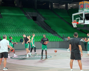 Προπονήθηκε κανονικά ο Ναν ενόψει Βιλερμπάν - Σαμοντούροβ και Λεσόρ εκτός (video)