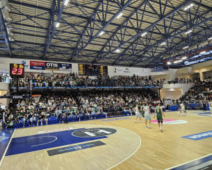 Υπέροχη ατμόσφαιρα στη Ρόδο: Δεν πέφτει καρφίτσα για το Κολοσσός - Παναθηναϊκός (video)