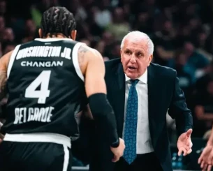 Ομπράντοβιτς για την ήττα της Παρτίζαν: «Τι να αναλύσω όταν ένας παίκτης σκοράρει από τα 13 μέτρα;» Ομπράντοβιτς για την ήττα της Παρτίζαν: «Τι να αναλύσω όταν ένας παίκτης σκοράρει από τα 13 μέτρα;»