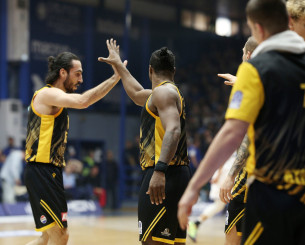 Η ΑΕΚ ξεκίνησε το πρωτάθλημα της Stoiximan GBL με 4-0, 10 χρόνια μετά... Η ΑΕΚ ξεκίνησε το πρωτάθλημα της Stoiximan GBL με 4-0, 10 χρόνια μετά...