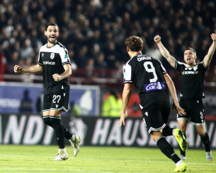 Το ασπρόμαυρο τρένο δεν έκανε στάση στον σταθμό των Σερρών