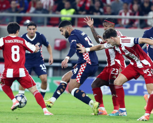 Την... πάτησε στο φινάλε ο Ολυμπιακός και αδίκησε τον εαυτό του - Ισοφαρίστηκε στο 93' από την Αϊντχόφεν