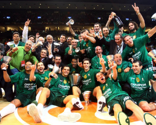 Μάνος Παπαδόπουλος: «Κορυφαία ομάδα στην ιστορία του μπάσκετ ο Παναθηναϊκός του 2009»