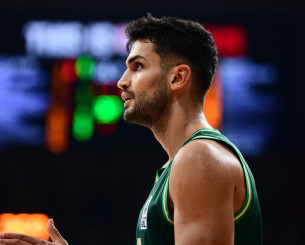 Εκτός μάχης ο Γιουρτσέβεν - Ποια κρίσιμα ματς θα χάσει λόγω του τραυματισμού του