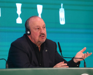 Μπενίτεθ: «Μπορώ να εγγυηθώ ότι θα κάνουμε το παν για να πάμε προς τους τίτλους» Μπενίτεθ: «Μπορώ να εγγυηθώ ότι θα κάνουμε το παν για να πάμε προς τους τίτλους»