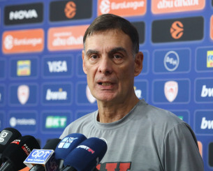 Μπαρτζώκας για Έβανς: «Τον περιμένουμε την επόμενη εβδομάδα» Μπαρτζώκας για Έβανς: «Τον περιμένουμε την επόμενη εβδομάδα»