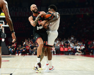 Η βαθμολογία της EuroLeague μετά τη νίκη του Ολυμπιακού επί της Χάποελ Η βαθμολογία της EuroLeague μετά τη νίκη του Ολυμπιακού επί της Χάποελ