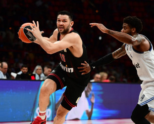 Τα highlights της 100άρας του Ολυμπιακού κόντρα στον Ηρακλή (video)