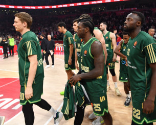 Αυστηρά και υπομονετικά