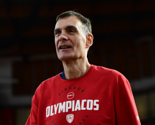 Μπαρτζώκας: «Να αντιμετωπίσουμε τις δυσκολίες - Ελπίζω ότι την Κυριακή θα κάνει ντεμπούτο ο Έβανς»