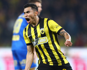 Διεθνής αποθέωση για Πινέδα: «Έλαμψε ξανά στη νίκη της ΑΕΚ»