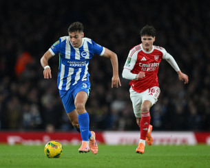 Ο Κωστούλας έκοψε, ο Τζίμας δημιούργησε και η Μπράιτον παραλίγο να ανοίξει το σκορ στο Emirates (videos) Ο Κωστούλας έκοψε, ο Τζίμας δημιούργησε και η Μπράιτον παραλίγο να ανοίξει το σκορ στο Emirates (videos)