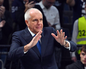 Ομπράντοβιτς για Ολυμπιακό: «Παίζουμε κόντρα σε μία ομάδα που έχει φτιαχτεί για ψηλά»