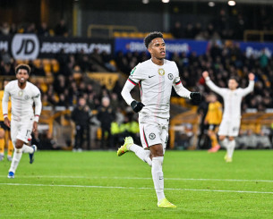 Πρόκριση στους «8» του Carabao Cup για Τσέλσι, Μάντσεστερ Σίτι και Νιούκαστλ Πρόκριση στους «8» του Carabao Cup για Τσέλσι, Μάντσεστερ Σίτι και Νιούκαστλ