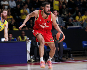 Κάλινιτς: «Να εκμεταλλευθούμε τις απουσίες του Παναθηναϊκού και να χτυπήσουμε στη ρακέτα»