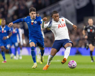 Αυτός είναι ο αστέρας της Premier League που δέχθηκε απειλή με όπλο από ατζέντη