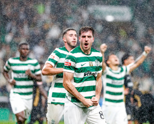 Η «A Bola» αποθέωσε τον Ιωαννίδη και του αφιέρωσε τραγούδι