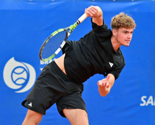 Ηττήθηκε στα προκριματικά του Hellenic Championships ο Παύλος Τσιτσιπάς Ηττήθηκε στα προκριματικά του Hellenic Championships ο Παύλος Τσιτσιπάς