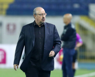 Ο Μπενίτεθ έχει αρχίσει να «σκάβει» βαθιά και να βρίσκει λύσεις στο ρόστερ του Παναθηναϊκού Ο Μπενίτεθ έχει αρχίσει να «σκάβει» βαθιά και να βρίσκει λύσεις στο ρόστερ του Παναθηναϊκού