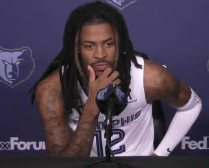 Οι Γκρίζλις τιμώρησαν τον Τζα Μοράντ μετά τα σχόλιά του για τον προπονητή της ομάδας Οι Γκρίζλις τιμώρησαν τον Τζα Μοράντ μετά τα σχόλιά του για τον προπονητή της ομάδας