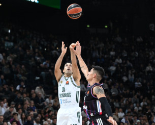 Ο Σλούκας ξεπέρασε τον Σπανούλη: Πιο εύστοχος Έλληνας στην Euroleague στα σουτ τριών πόντων (video)