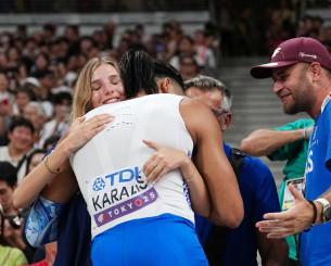 Εμμανουήλ Καραλής: «Η Αναστασία κρατάει το "καράβι" της σχέσης μας» (video)