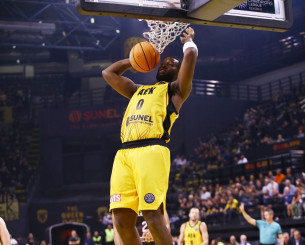 «Μέσα» Γκρέι και Σίλβα στην ΑΕΚ ενόψει ΠΑΟΚ