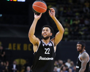 Ο Στέφεν Μπράουν στο Athletiko: «Ο Ζντοβτς με εμπιστεύεται να είμαι ο ηγέτης του ΠΑΟΚ»