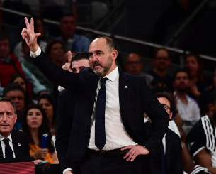 Παίκτης του Περιστερίου στις πρώτες κλήσεις του Τσους Ματέο στην Εθνική Ισπανίας