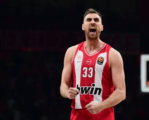 Die hard: Ο Ολυμπιακός χτίζει τώρα για να χαρεί μετά