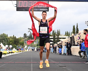 Ρεκόρ και πρωτιά για Πετρουλάκη και Μαρινάκου στα 10χλμ - Στην τρίτη θέση ο Διακοστεφανής