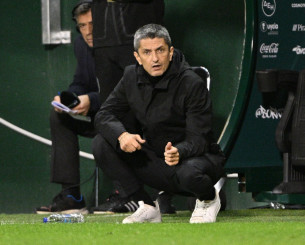 Λουτσέσκου: «Δουλειά των διαιτητών να προστατεύουν παίκτες σαν τον Κωνσταντέλια»