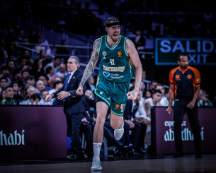 EuroLeague by Night: Μπουρούσης, Ιωάννου, Ασπρούλιας και Λαλιώτης για το «διπλό» του Παναθηναϊκού