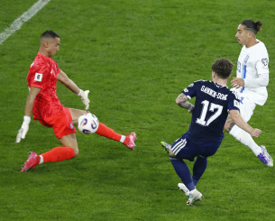 Οι τρεις απανωτές ευκαιρίες της Σκωτίας στο φινάλε του ημιχρόνου (videos)