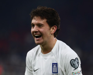 Η UEFA αποθέωσε τον Καρέτσα στο ματς με τη Σκωτία (video)