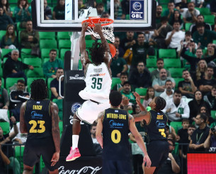 Τα highlights της δύσκολης νίκης του Παναθηναϊκού επί του Άρη (video)