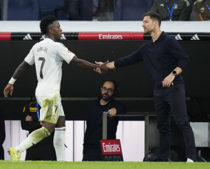 Μήπως ο Τσάμπι Αλόνσο έχει χάσει τα αποδυτήρια;