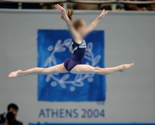 Κύκλωμα με τηλεφωνικές απάτες: Ελεύθερη με περιοριστικούς όρους η αθλήτρια της ενόργανης