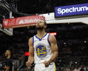 Ο Στεφ Κάρι μπήκε σε μία λίστα που υπάρχει μόνο ένας: Ο Μάικλ Τζόρνταν