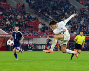 Το απίθανο γκολ του Τζόλη με σουτάρα εκτός περιοχής (video)