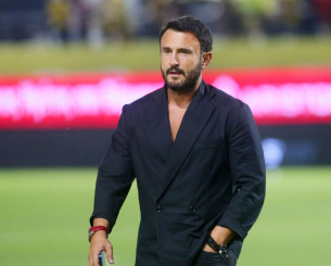 Έντονες αποδοκιμασίες από τον κόσμο του Άρη στον Καρυπίδη