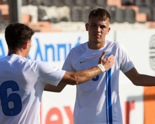 Μυθικός... Μύθου με χατ τρικ στο ημίχρονο της Εθνικής Νέων!