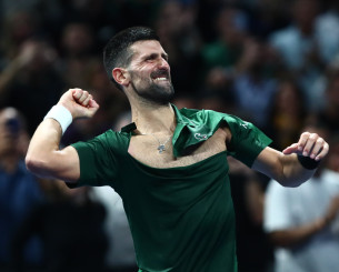 Αυτή είναι η ερώτηση που αρνείται να απαντήσει ο Τζόκοβιτς: «Δεν αφορά κανέναν» (video)